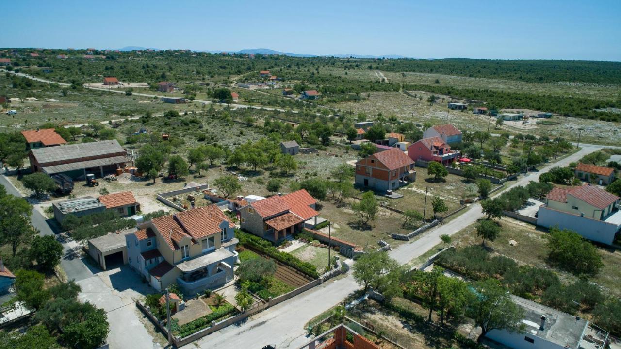 Country House Frane Ladevci Экстерьер фото